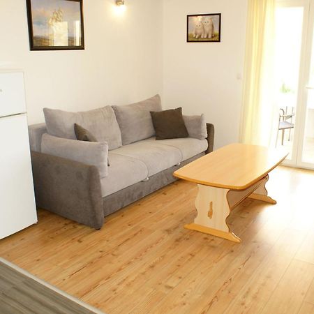 Apartments Martina Бибинє Екстер'єр фото