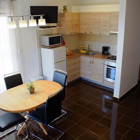 Apartments Martina Бибинє Екстер'єр фото