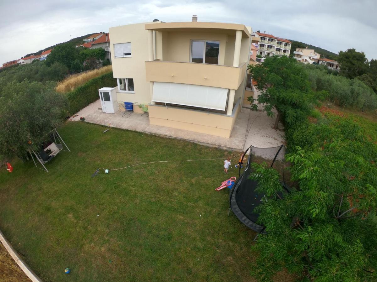 Apartments Martina Бибинє Екстер'єр фото
