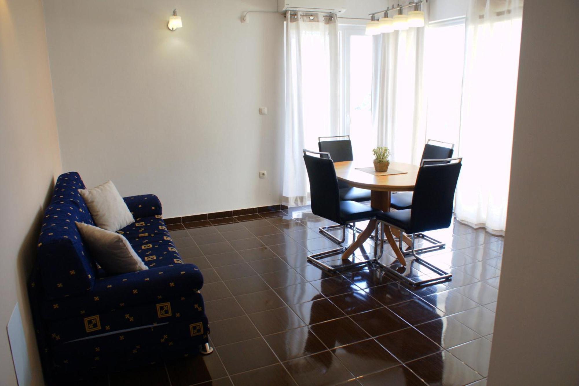 Apartments Martina Бибинє Екстер'єр фото