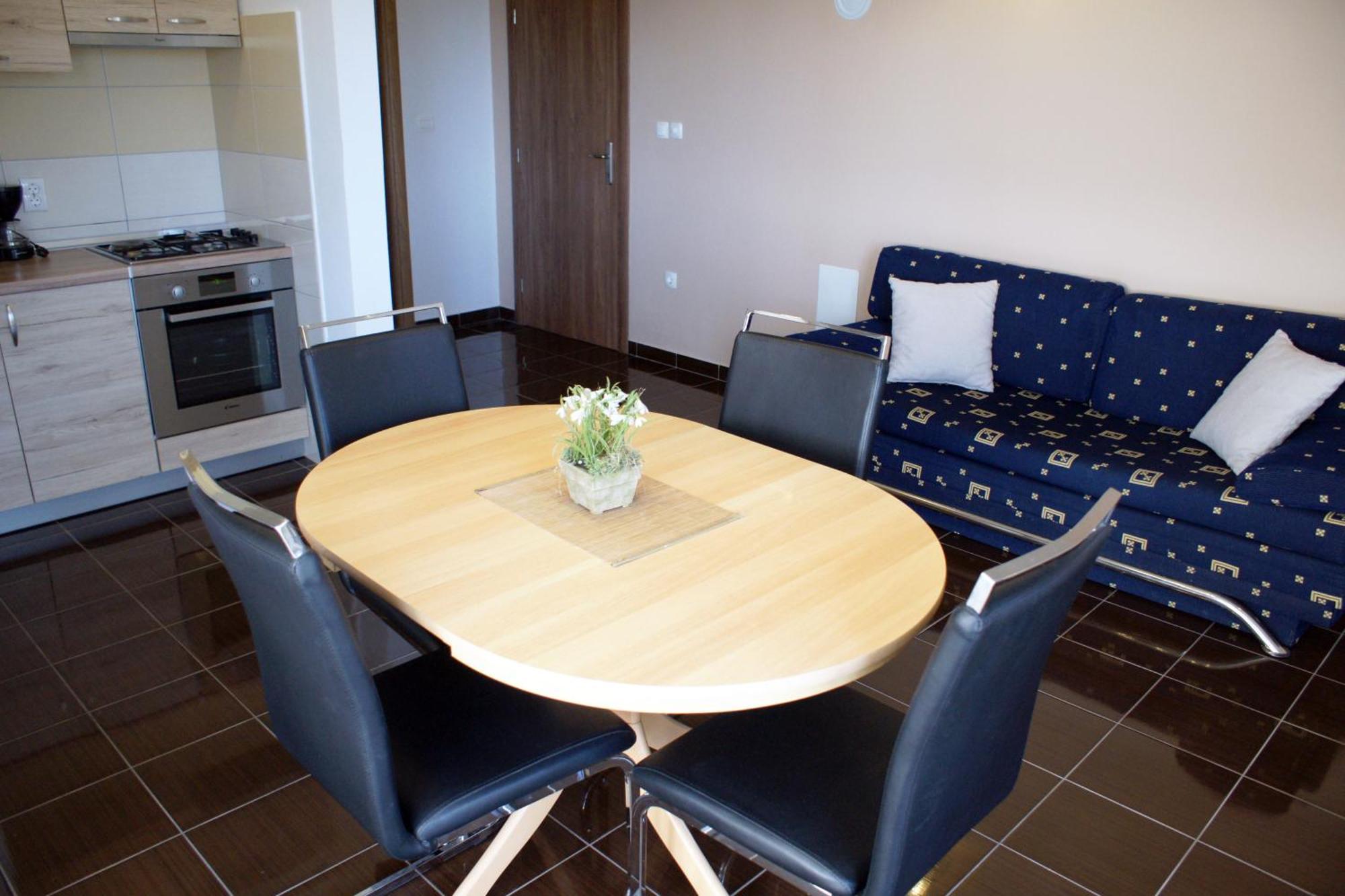 Apartments Martina Бибинє Екстер'єр фото