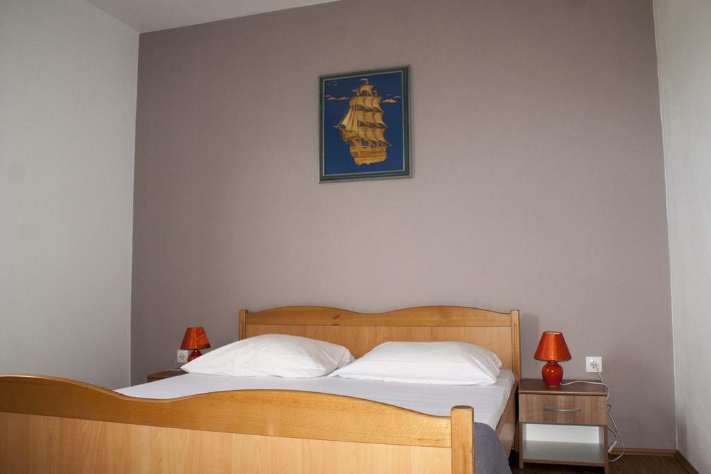 Apartments Martina Бибинє Екстер'єр фото