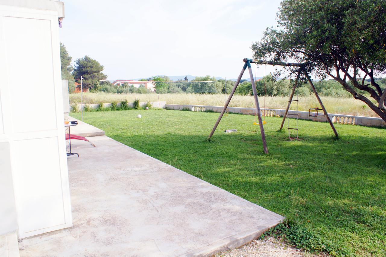Apartments Martina Бибинє Екстер'єр фото